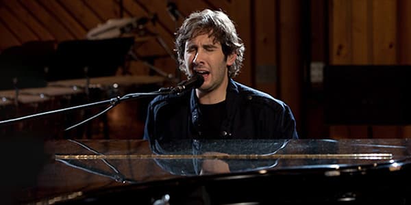  Josh Groban Image
