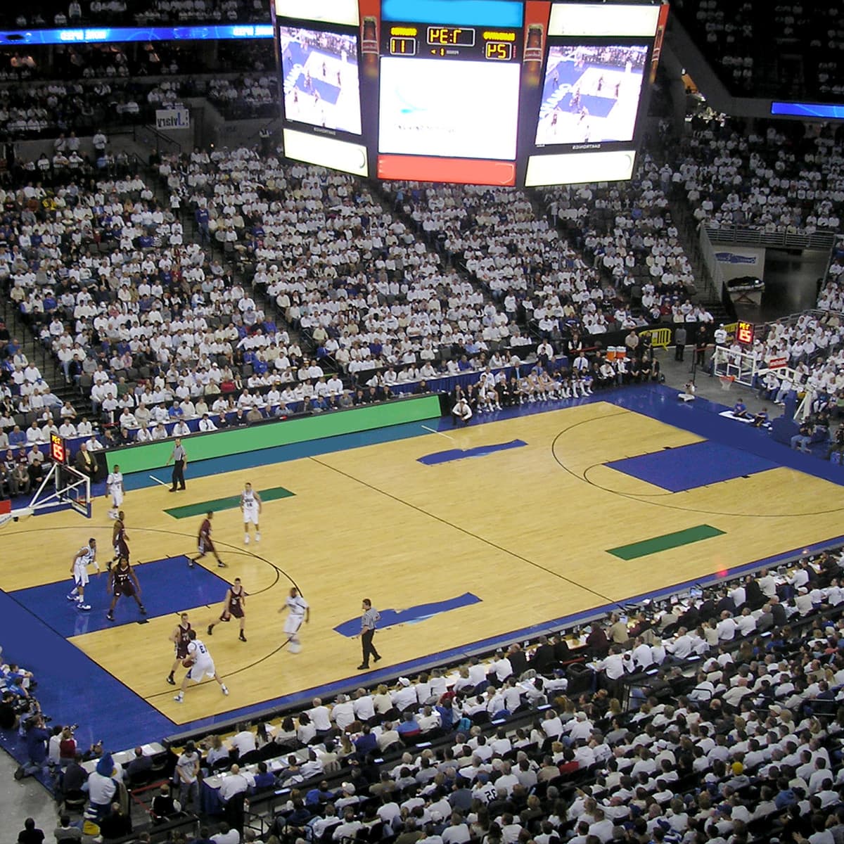 CHI Health Center Omaha Seating Charts &