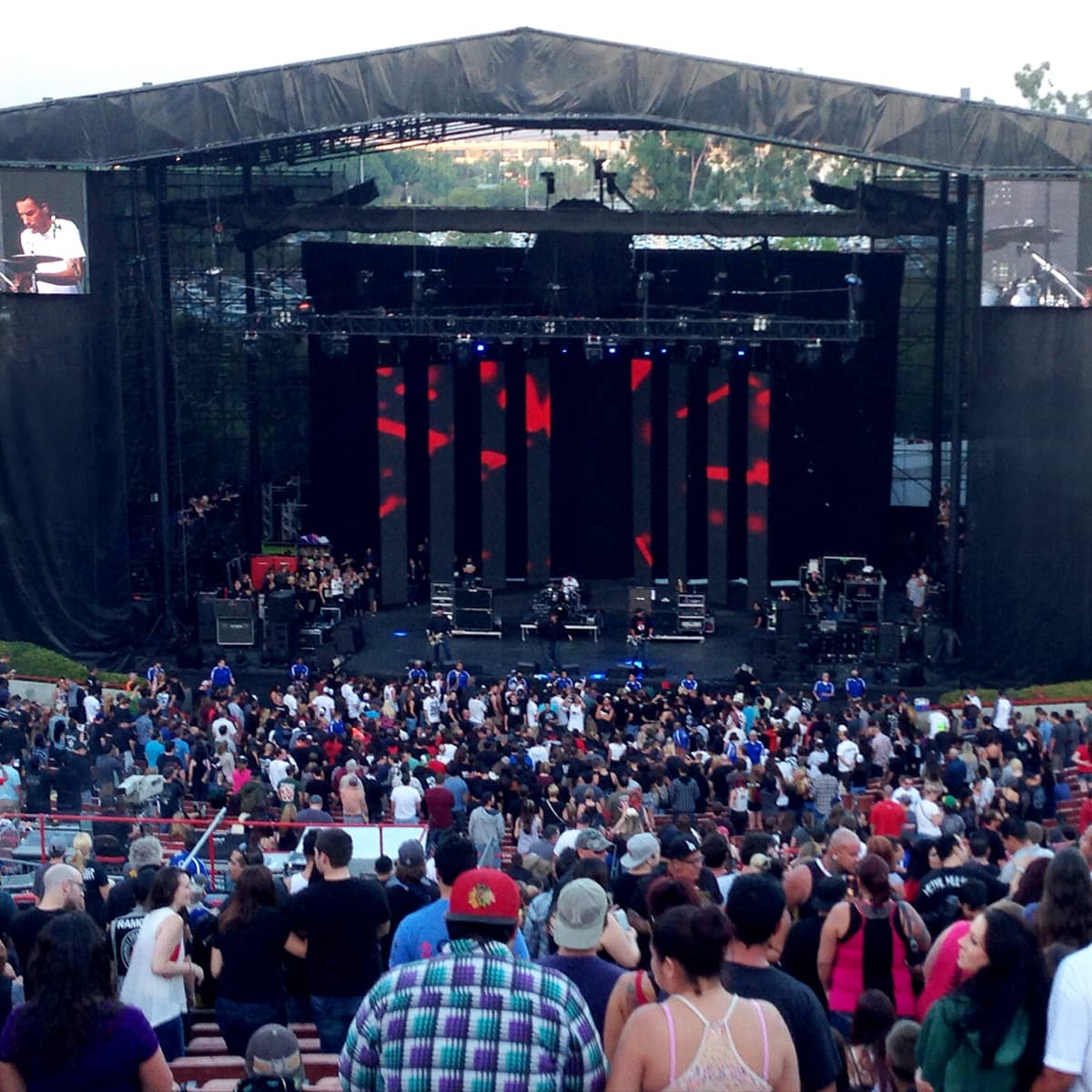 Pacific Amphitheatre Seating Charts &